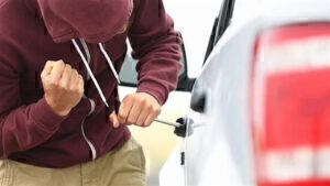 5 τρόποι να δυσκολέψετε τους κλέφτες αυτοκινήτων