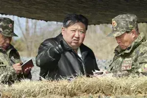 Βόρεια Κορέα: Δοκιμή «ύποπτων» πυραύλων καταγγέλλει η Νότια Κορέα- Τι απαντά η αδερφή του Κιμ Γιονγκ Ουν