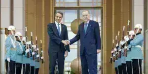 Συνάντηση Μητσοτάκη – Ερντογάν: Σε εξέλιξη η συζήτηση των δύο ηγετών