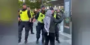 Eurovision 2024: Ένταση με φιλοπαλαιστίνιους διαδηλωτές έξω από τη Malmö Arena - Η αστυνομία έκανε χρήση χημικών