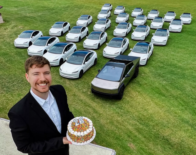 Ο δημοφιλής Youtuber, MrBeast, κλείνει τα 26 και.. κερνάει 26 Tesla!
