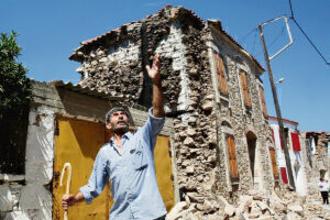 Βρίσα Λέσβου: Χωριό-φάντασμα 7 χρόνια μετά τον σεισμό!