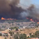 Φωτιά τώρα στην Κερατέα: Πότε θα πέσουν οι άνεμοι