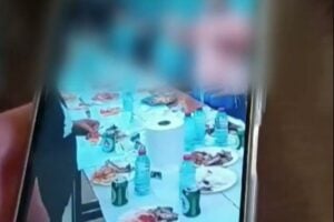 Φυλακές Ιωαννίνων: Πάρτι με ποτά, τσιγάρα, κινητά και τούρτα με κεράκια – Βίντεο ντοκουμέντο