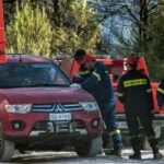 Φωτιά στο Σοφικό Κορινθίας: Τιτάνια «μάχη» να μαζευτούν τα δύο μέτωπα – Επιχειρούν 22 εναέρια μέσα, τραυματίστηκαν 3 πυροσβέστες – Ποιοι δρόμοι έχουν κλείσει