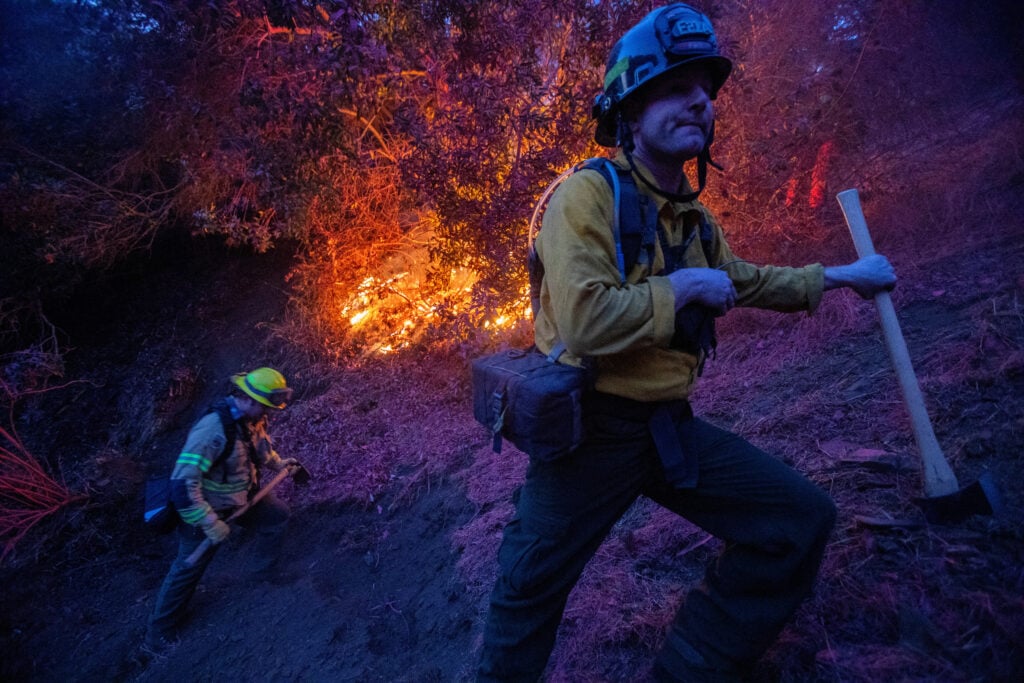 Πώς συνδέονται οι πυρκαγιές με την άνοδο της θερμοκρασίας;