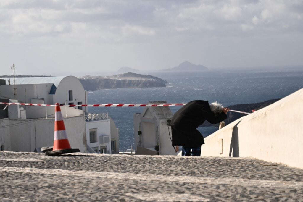 Σεισμοί στην Σαντορίνη