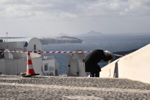 Σεισμοί στις Κυκλάδες: Η συγκλονιστική περιγραφή μίας 94χρονης για το 1956 - «Ο σεισμός τότε ήταν απότομος, σαν βροντή»