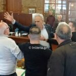 Χαμός στο Δημοτικό Συμβούλιο Βέροιας: Ήταν έτοιμοι να πιαστούν στα χέρια – «Θα σου αστράψω μια!» [βίντεο]