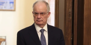 Τασούλας για την Γιορτή της Μητέρας: «Τιμούμε το ιερό αυτό πρόσωπο, ενσάρκωση της ανιδιοτελούς αγάπης»