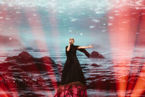 Eurovision: Νέες φωτογραφίες από την Klavdia στο stage - Ολοκληρώθηκε και η δεύτερη πρόβα