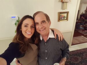 Καλομοίρα: Βαρύ πένθος για την τραγουδίστρια - Απαρηγόρητη για την απώλεια