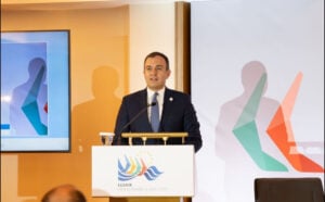 Χατζηβασιλείου: Η διεύρυνση της Ε.Ε. είναι στρατηγική αναγκαιότητα – Η Ελλάδα είναι κόμβος ενέργειας και αξιόπιστος εταίρος